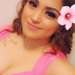 Meet your Posher, Anahi